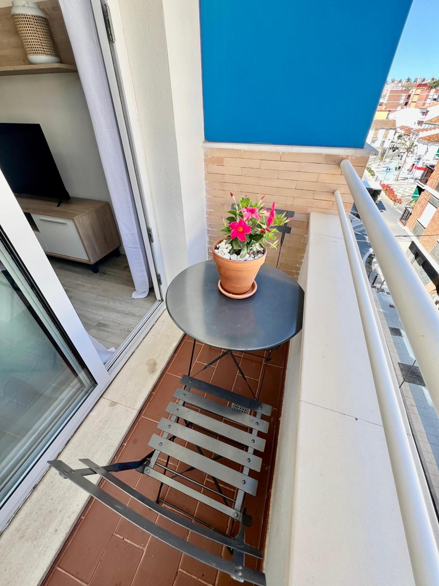 Apartamentos Rincón del Mar Torre Del Mar Exterior foto
