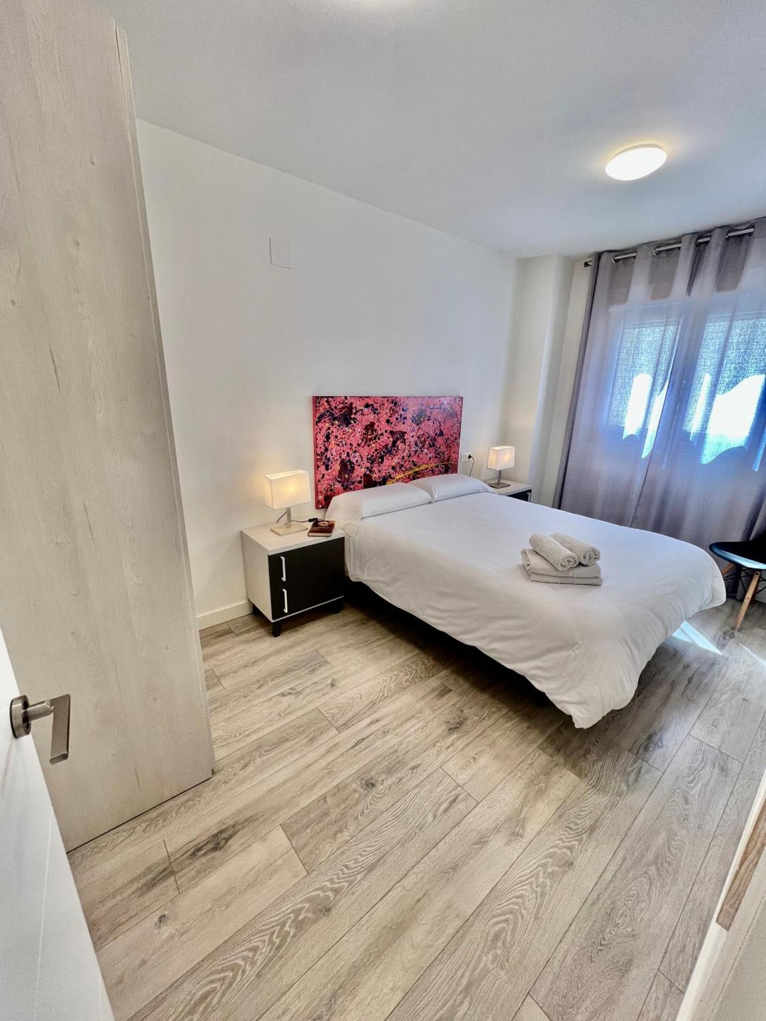 Apartamentos Rincón del Mar Torre Del Mar Exterior foto